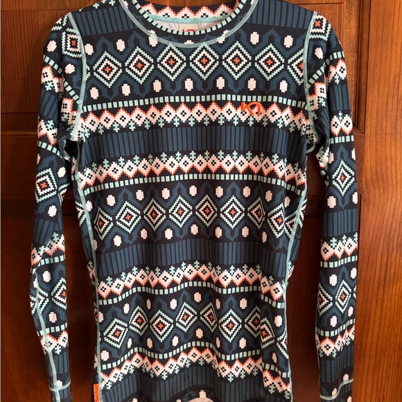 Kari Traa Multicolor Patterned Top - Picture 1 of 4